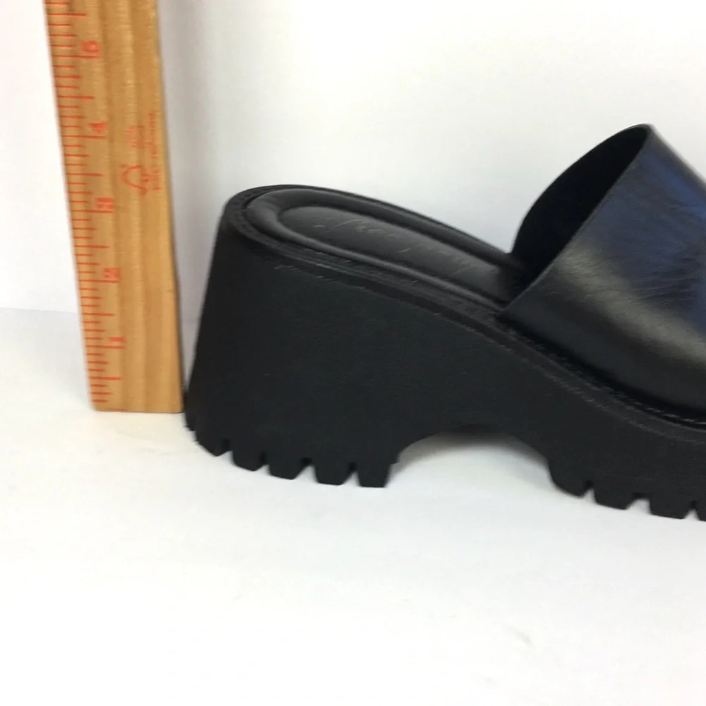 New Free People Made In Italy Winona Wedge Leather Sandals In Black Sz 37 (US 7)